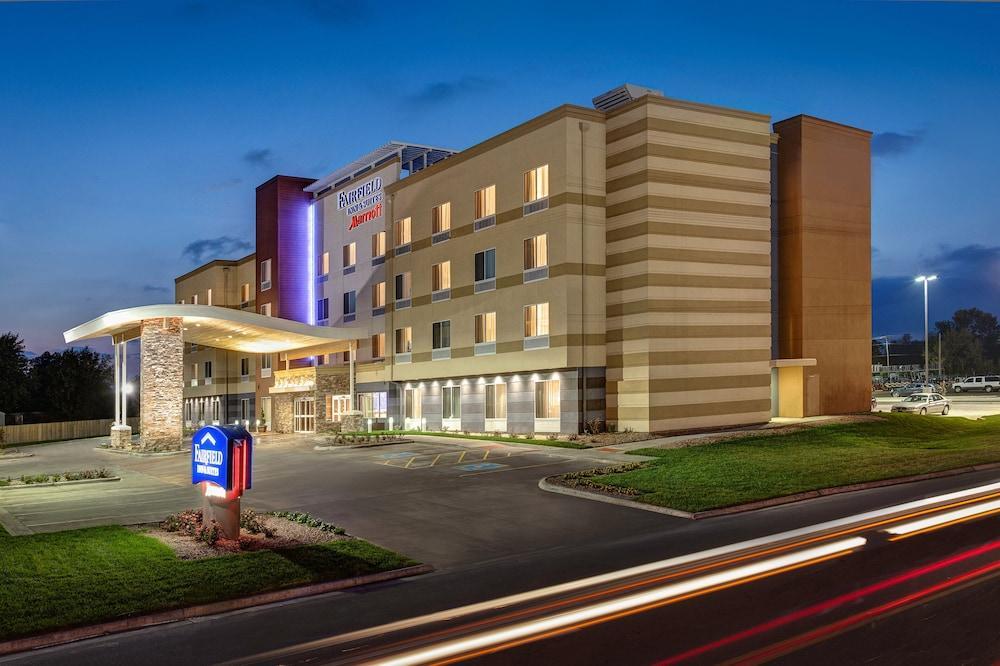 Fairfield Inn & Suites By Marriott Kansas City Belton Exteriér fotografie