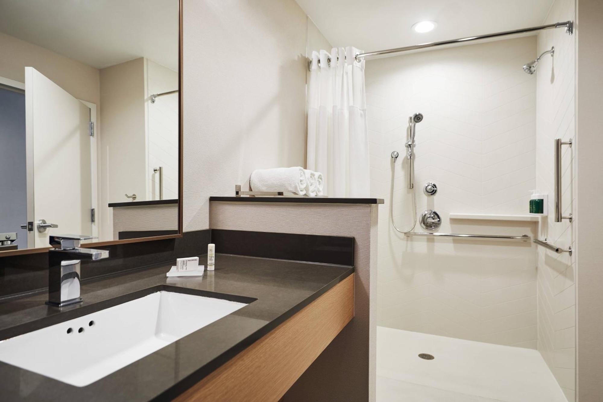 Fairfield Inn & Suites By Marriott Kansas City Belton Exteriér fotografie